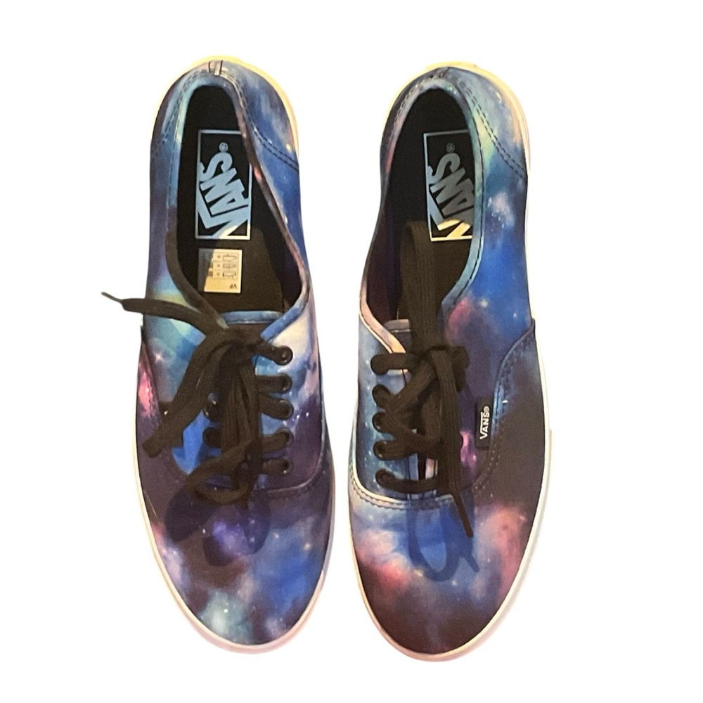 Vans tie-dye women's sneakers, size women's 8, men's 6.5